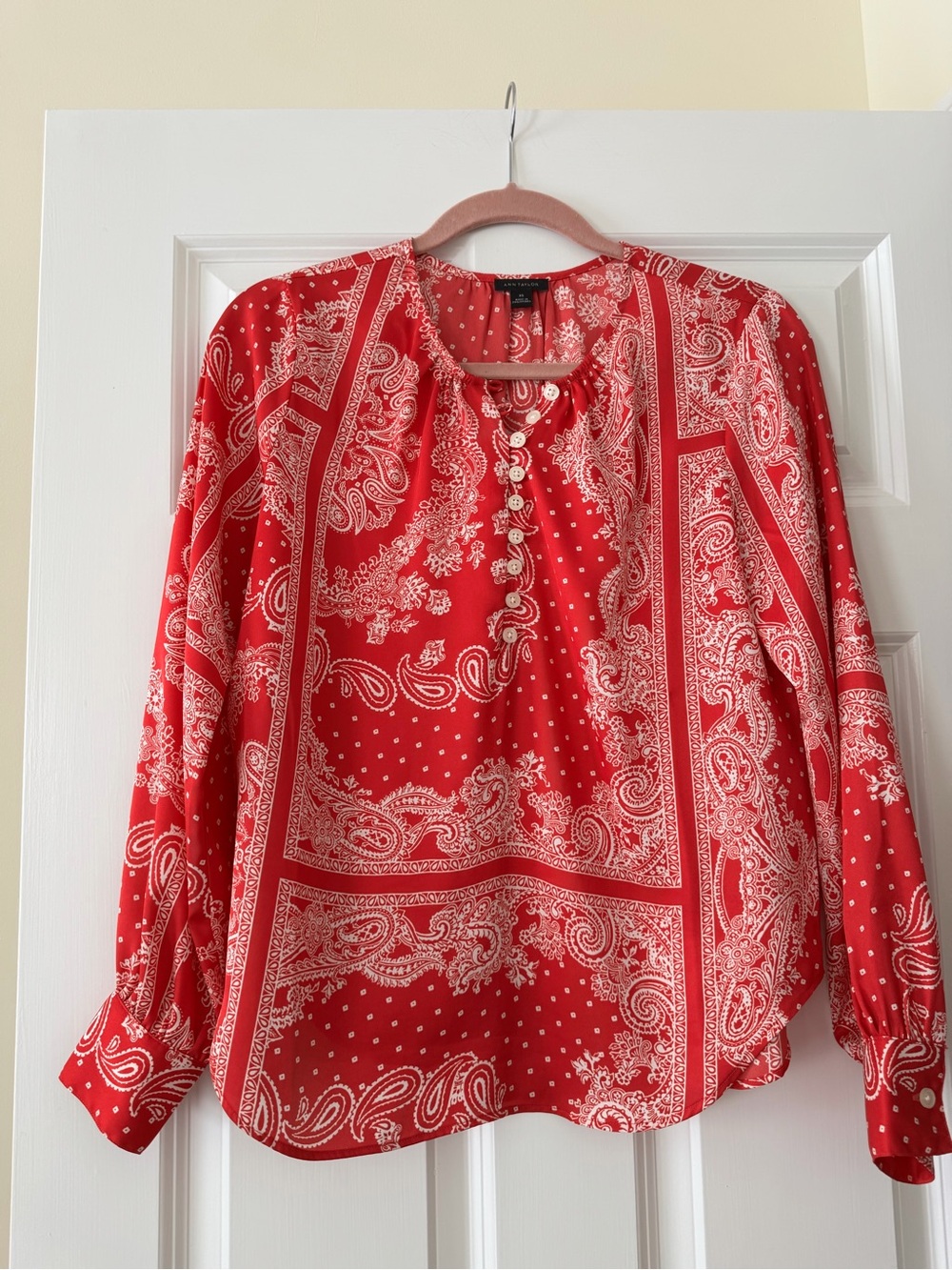 Ann Taylor Hot Pink Paisley Button-Front Blouse